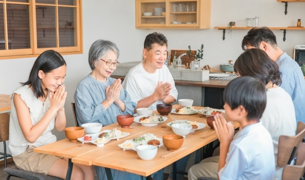 規則正しい食事